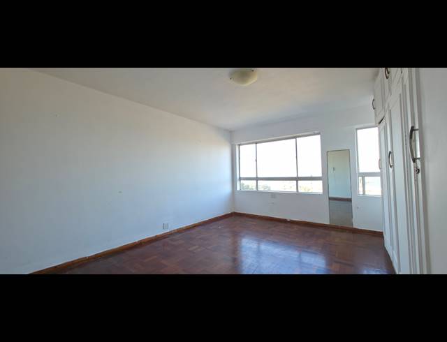 4 BEDROOM FLAT FOR SALE IN NORTH BEACH